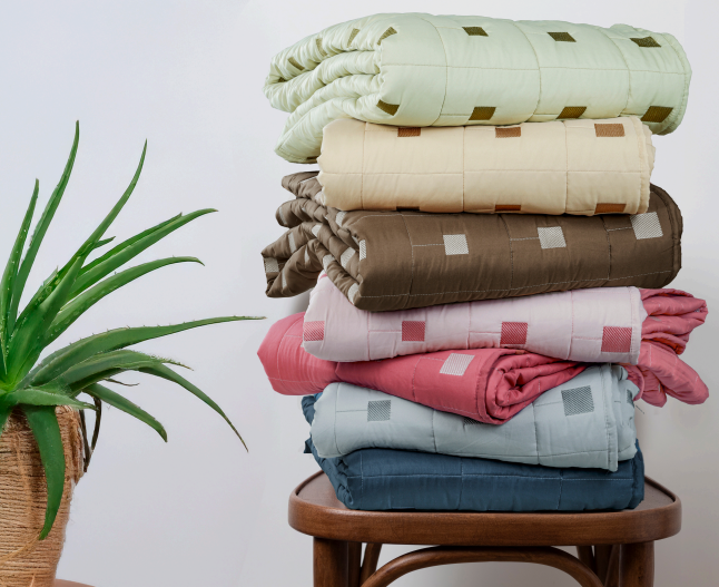 Maiden - RosyNCozy Comforter - Artistry Meets Comfort (Size - Double Bed)